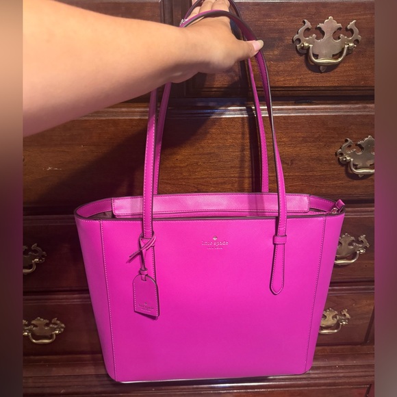 Kate Spade tote - Picture 5 of 5